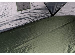 Isolert Gulv til iFish IceHotel 9P popup-telt. Dette gulvet er spesielt utviklet for å gi deg et rent og varmt underlag inne i teltet.